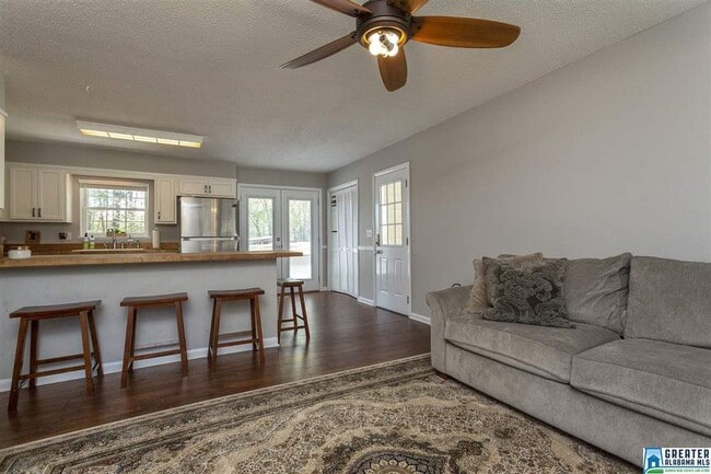 Photo - 707 Truss Ferry Rd