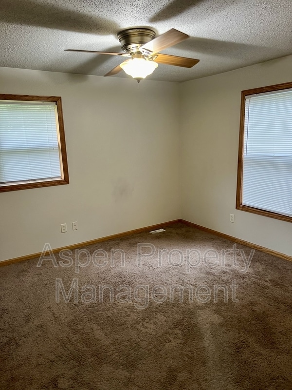Photo - 917 S 3rd St