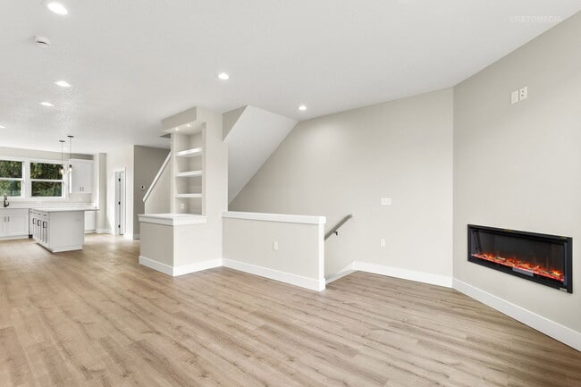 Photo - 4237 Verda Ln NE