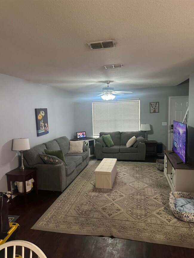 Photo - 3140 Camelliawood Cir W