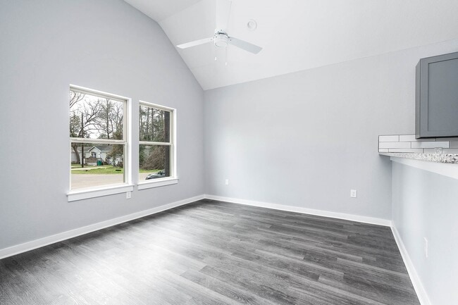 Photo - 16981 Glenheath St