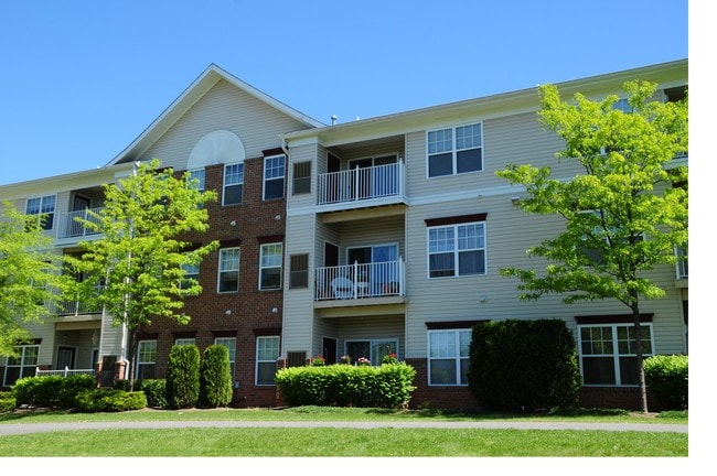 Photo - Hyde Park Village (Ages 55+)