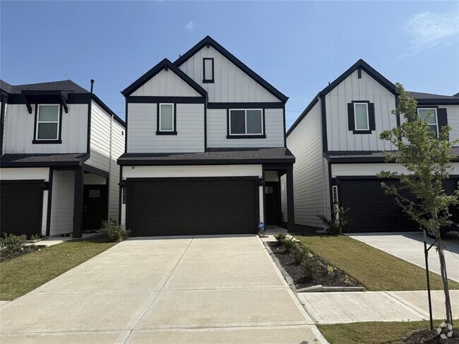 Building Photo - 2911 Crown Gate Dr Rental