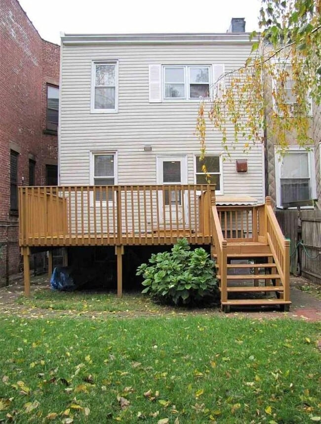 Photo - 314 Webster Ave Unit 1