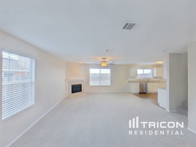 Photo - 8116 Cutter Hill Ave
