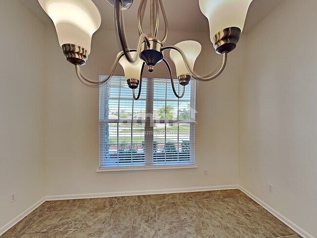 Photo - 86242 Cloister Ct