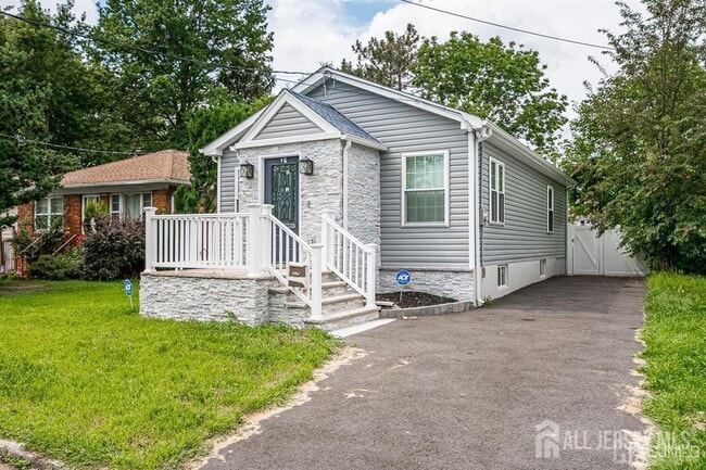 Photo - 12 Bird Ave