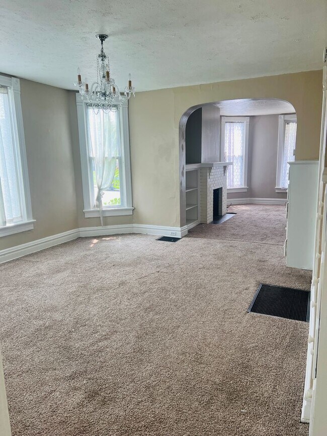 Photo - 221 E. Lincoln Ave 1st floor Unidad 1