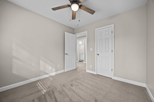 Photo - 3 Bedroom Duplex in Lillington