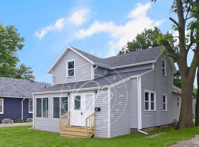 Building Photo - Unique rental opportunity in the heart of ...
