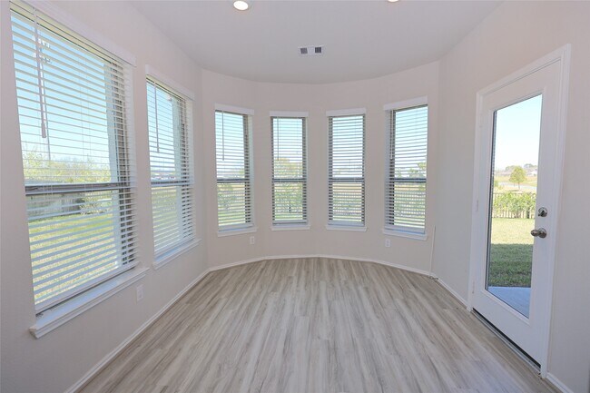 Photo - 1342 Wild Mustang Trl