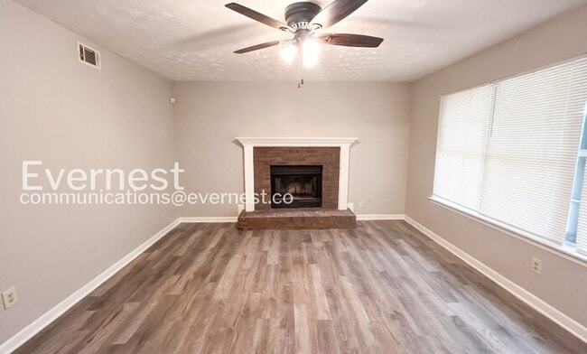 Photo - 3828 Landgraf Cove