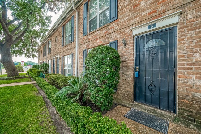 Photo - 6410 Del Monte Dr Unit 5