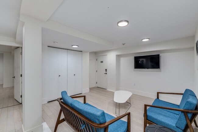 Photo - 1425 Haro St Unit 001