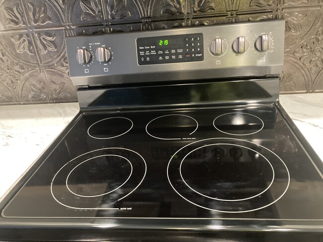 Photo - 995 Kingswood Dr Unit 995 Kingswood