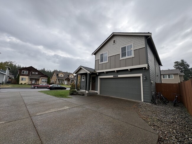 Photo - 325 Watercress St