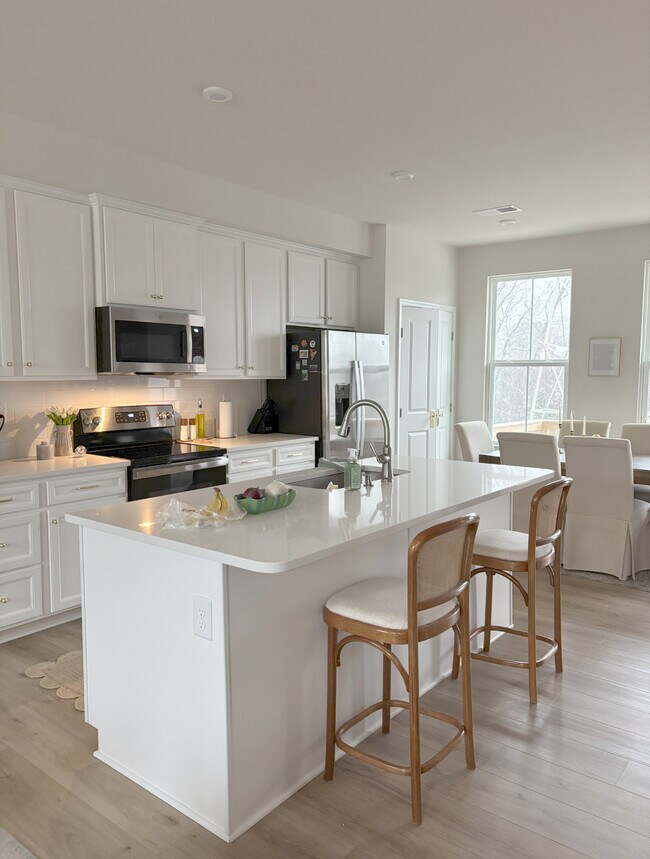 Photo - Room in Townhome on Beeler Ln