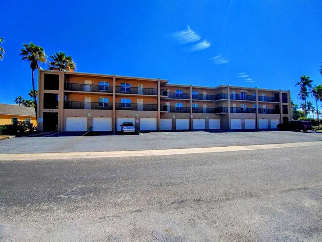 Photo - 115 E Coronado Dr Unidad ID1255588P