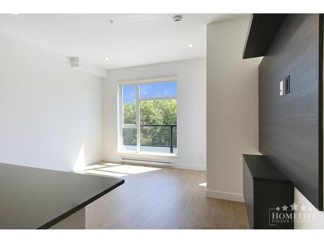 Photo - 14398-14360 60 Ave Unit 409