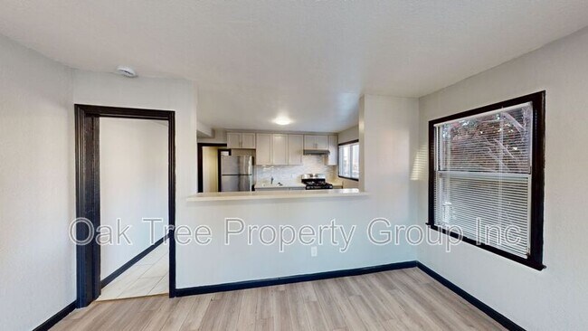 Photo - 1235 30th St