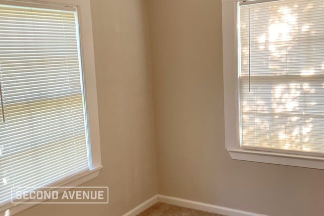 Photo - 321 17th Ave N