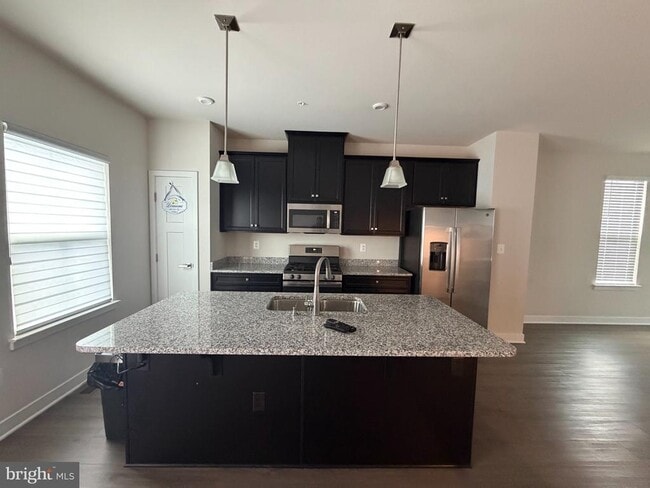 2522 Schooner Wy