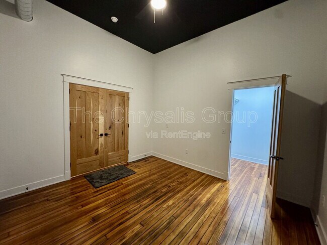 Photo - 209 W Main St Unit 2b