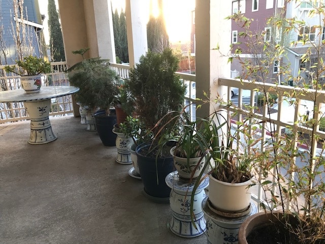 Photo - 939 Phelan Ave