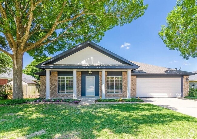 Building Photo - 6707 Carisbrooke Ln Rental