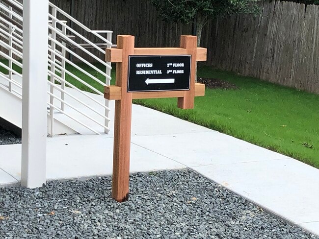 Photo - 2205 W Parmer Lane