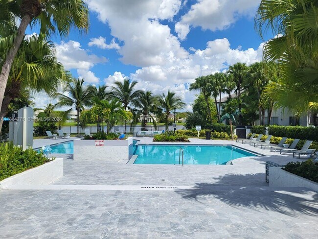 Photo - 4555 NW 99th Ave Unit 103