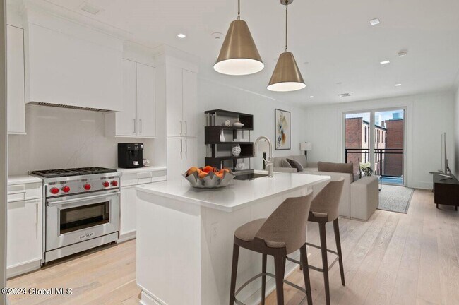 Photo - 19 Washington St Unit 453