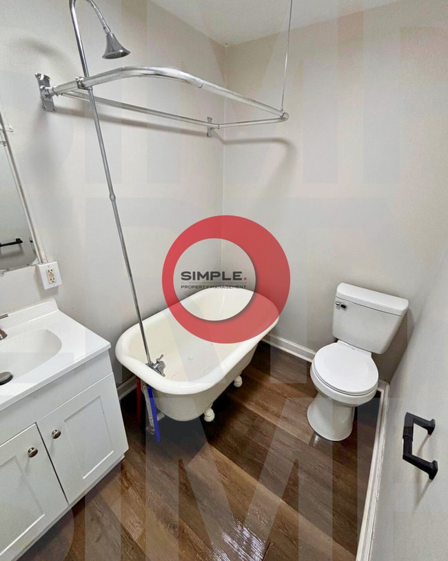 Photo - 340 S 5th St Unidad Apartment 2