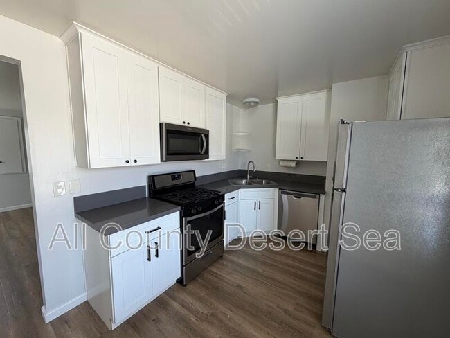 414 13th St Unit D