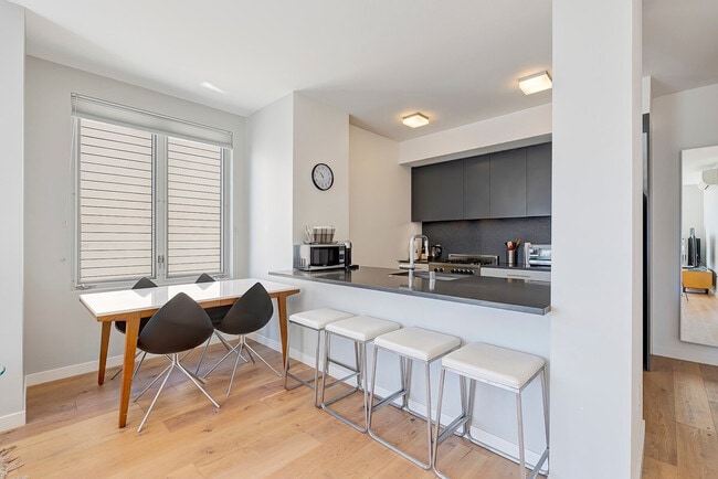 Photo - 11 Rose St Unit ID1332018P