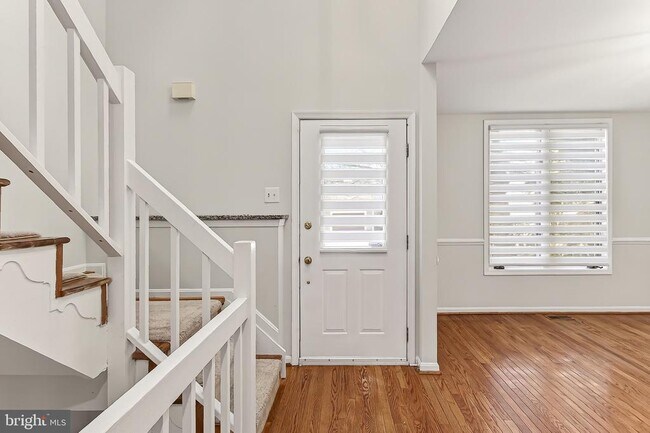 Photo - 4021 Lake Glen Rd