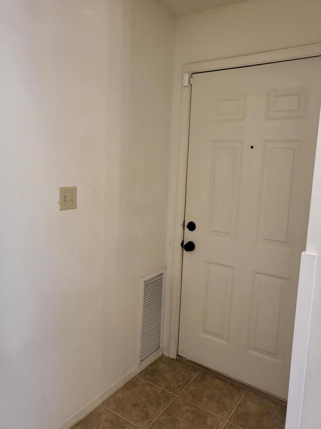 Photo - 827 Country Club Dr SE Unit APT 2A