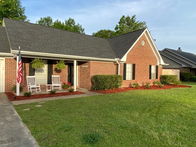 Photo - 54 N Butternut Dr