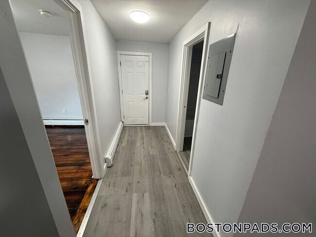 88 Cross St Unit 2L