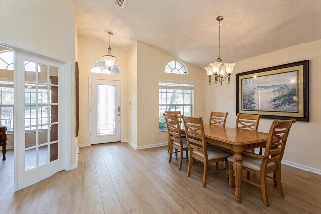 Photo - 8121 SW Yachtsmans Dr