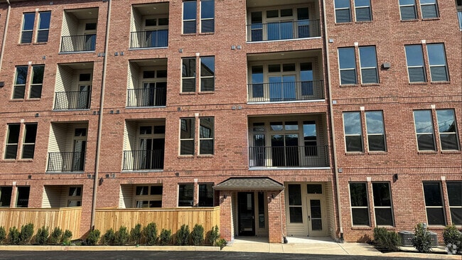 Building Photo - Dobson Scotts Rental