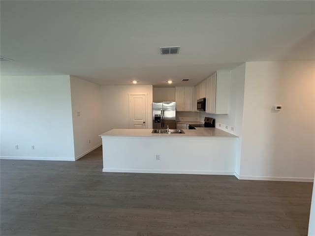 Photo - 624 W Criner St