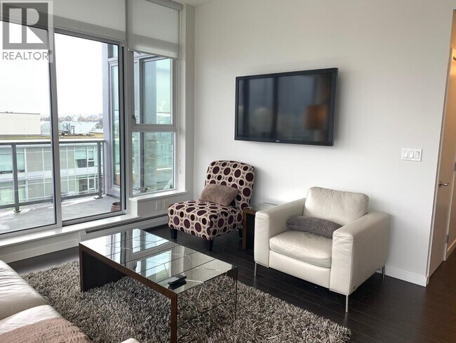 Photo - 1708 Columbia St