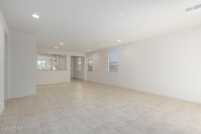 Photo - 8818 W Luke Ave