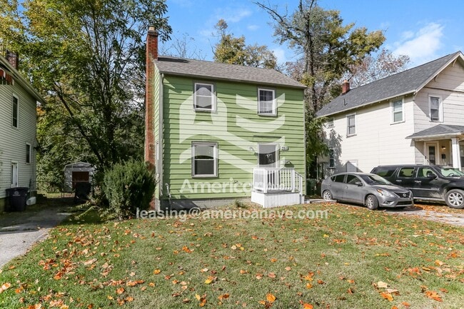 Building Photo - 701 Northview Ave