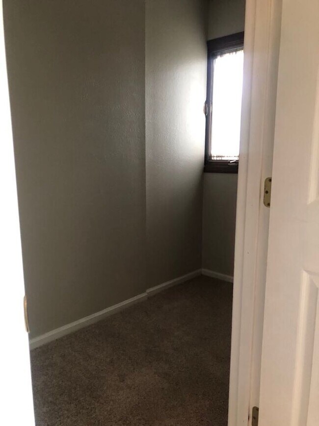 Maumee School District Rental House Rental in Toledo, OH