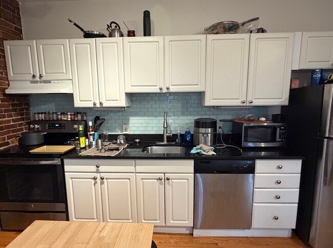 Photo - 690 Tremont St Unit 4