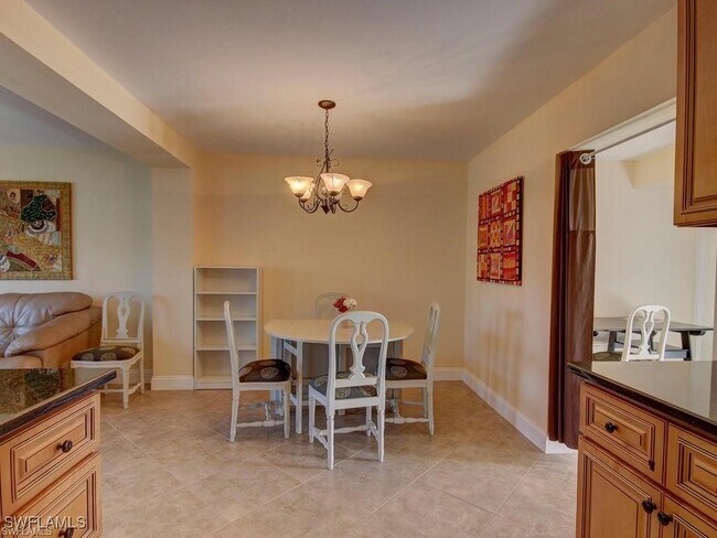 Photo - 4912 Hawaii Blvd