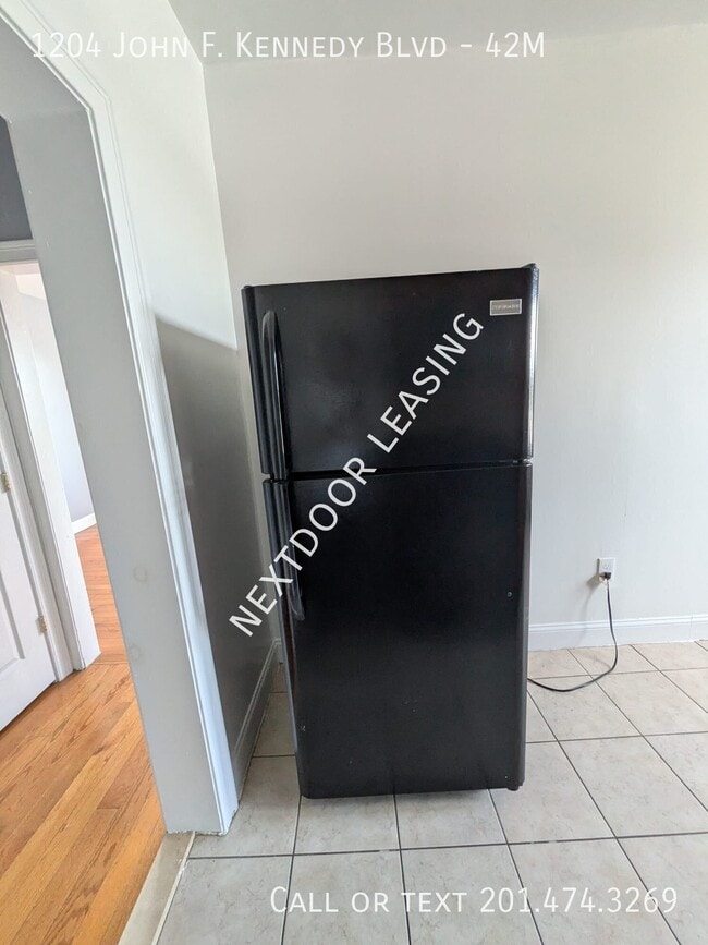 Photo - 1204 John F. Kennedy Blvd Unit 42M