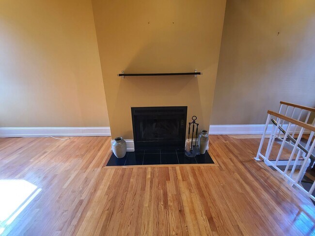 Photo - 1722 Wallace St Unidad 101